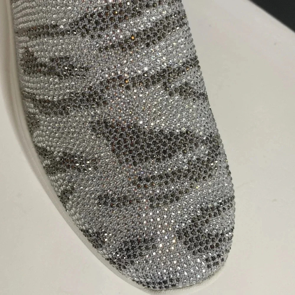 AQUA COLLEGE Zebra Print Slip On Sneakers - Picture 2 of 4